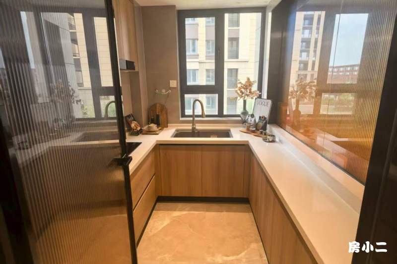 116平3室2厅2卫-厨房