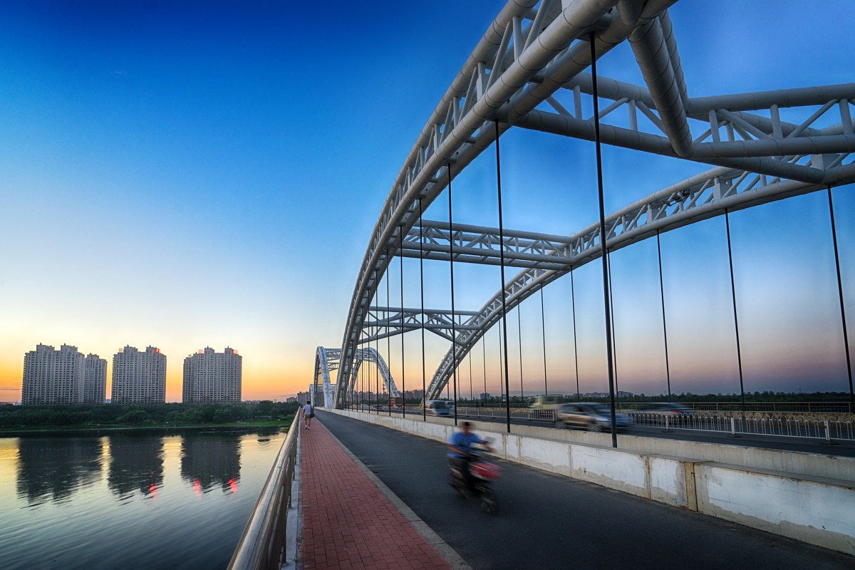 新动向 沈阳长青桥两侧新桥建成通车 12月18日,沈阳市长青街快速路