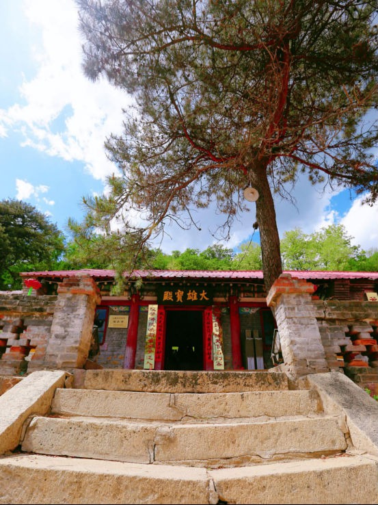 旅游攻略| 温泉寺的人文价值