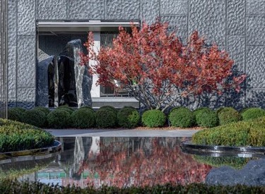 龙湖2024年运营业务收入为135.2亿元  同比增长4.5%